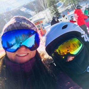 Meet your Posher, Debby